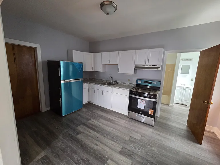 15 West St #2A — Photo 3