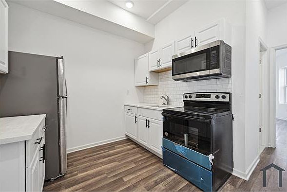 1st image of 2132 N 18th St Floor 2