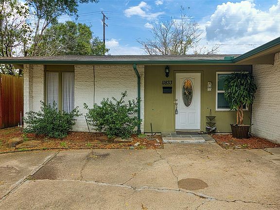 3rd image of 11833 High Meadow Dr