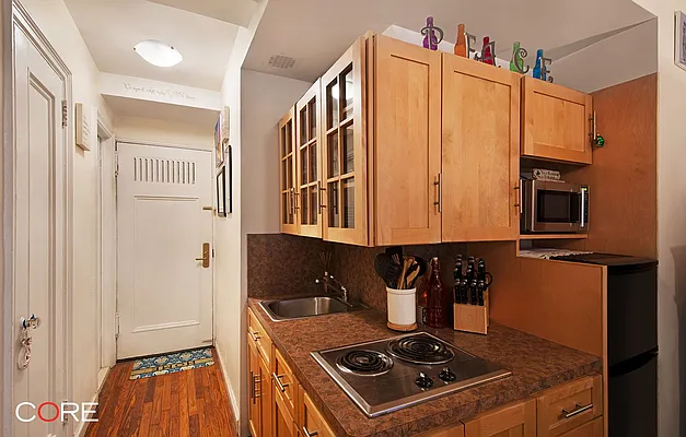 Rented by CORE | media 1