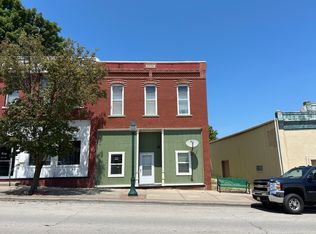 617 E 4th St #2, Tonganoxie, KS 66086