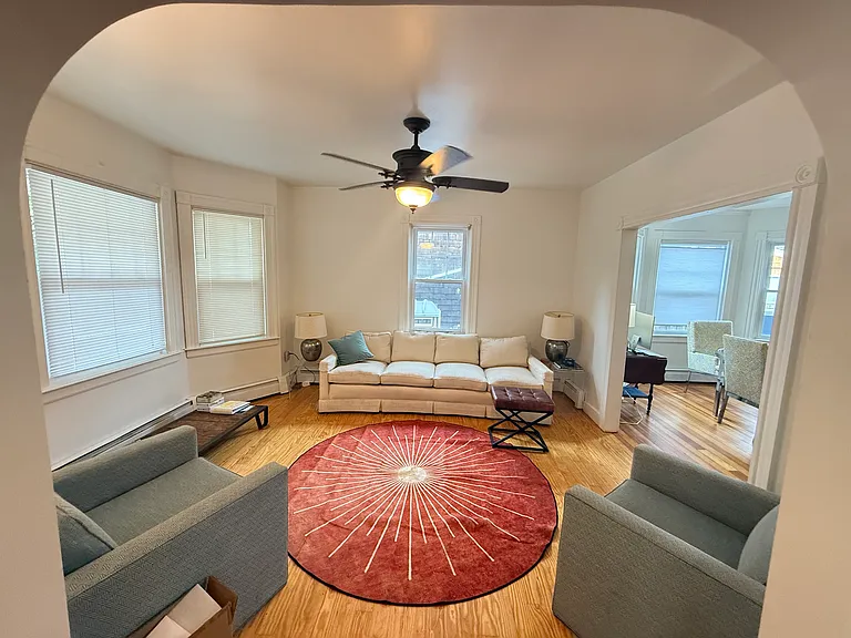 18 Bedlow Ave — Photo 6