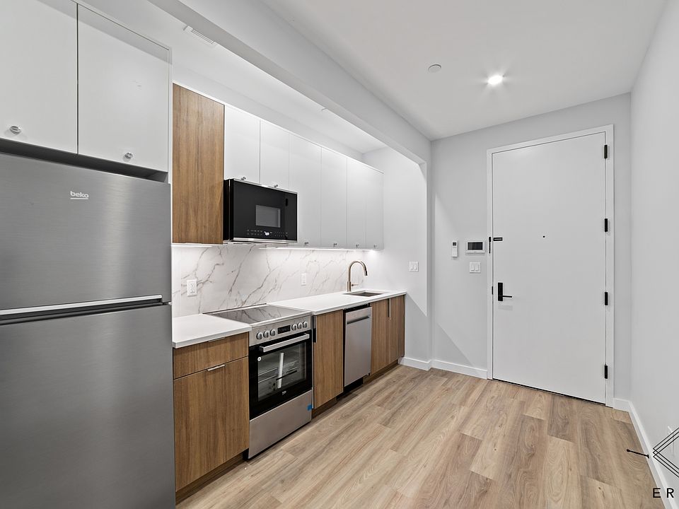 1st image of 2913 Snyder Ave #5B