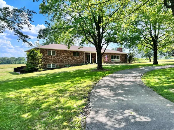 12996 Highway D, Dixon, MO 65459