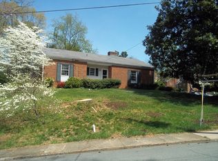 801 2nd St NE, Charlottesville, VA