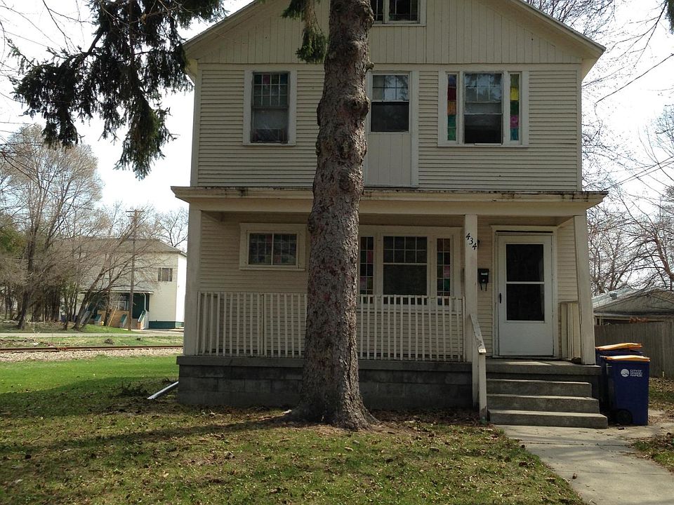 1st image of 434 Harlan Ave NE #2