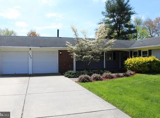 132 Country Club Rd, Willingboro, NJ 08046