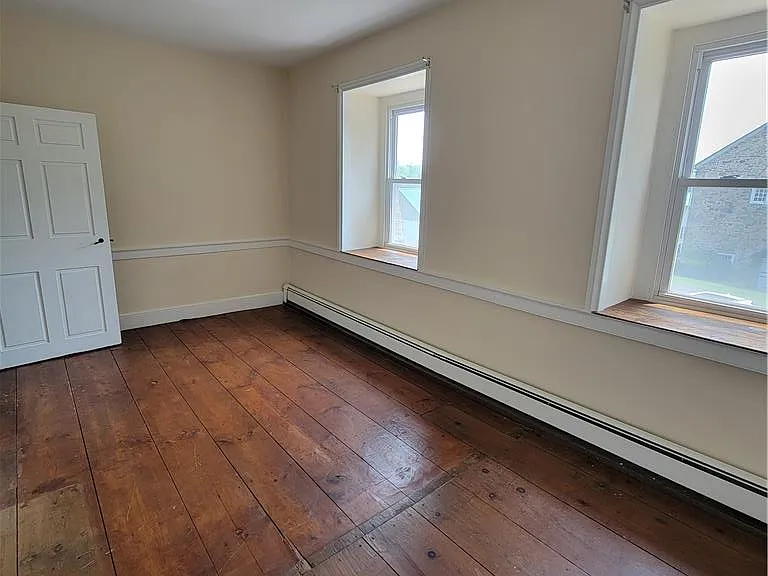 8047 Yeakel Rd — Photo 17