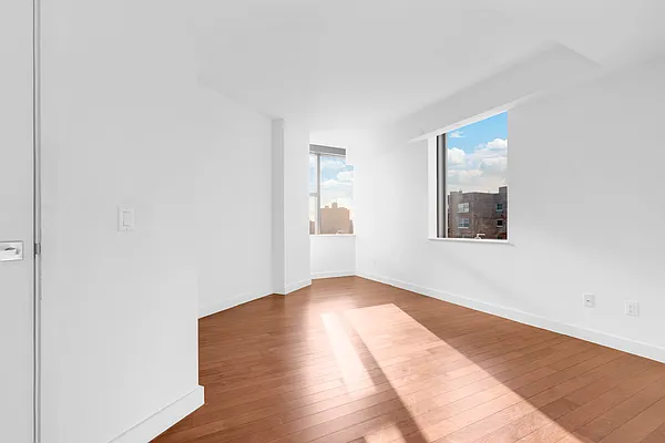 Sold by Mitra Hakimi Realty Group, LLC | media 42