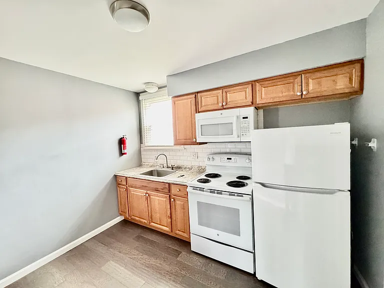 1025 Brookline Blvd #2 — Photo 4