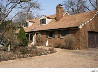 10921 Fitzwater Rd, Brecksville, OH 44141