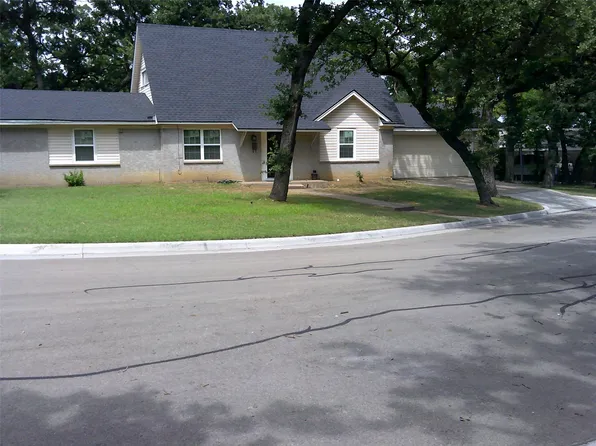 4509 Burke Rd, Fort Worth, TX 76119
