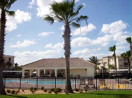 3000 Laurel Park Ln #207 — Photo 3