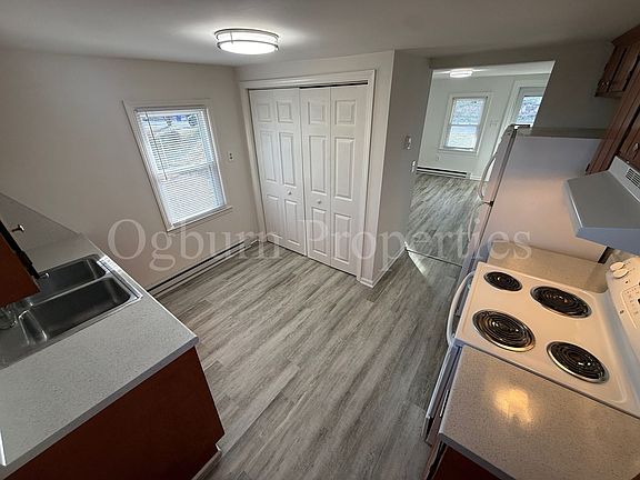 5th image of 1605 Harrison Ave