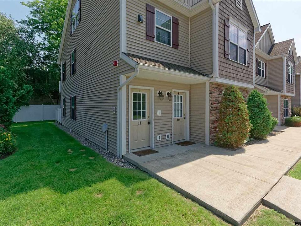 1st image of 2000 Curry Rd Unit 11