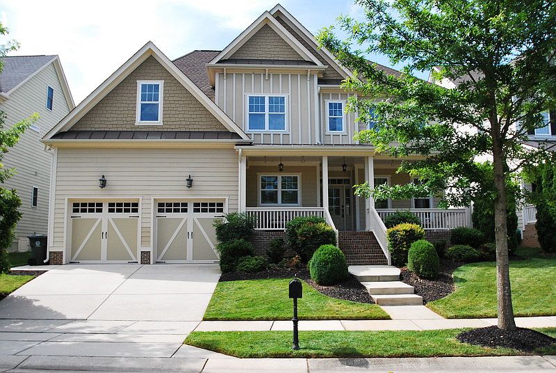 1st image of 2700 Royal Forrest Dr