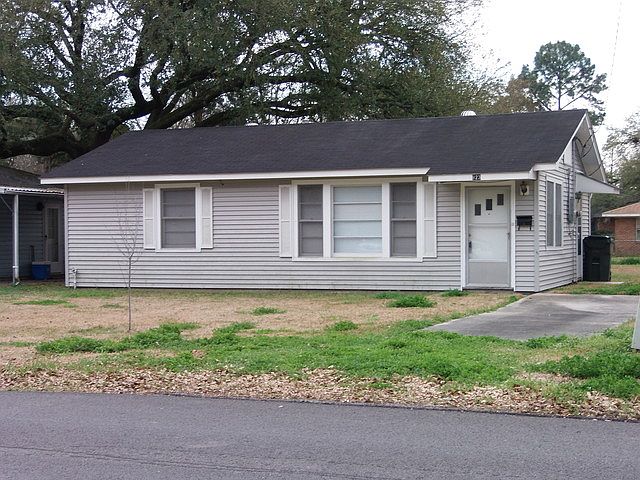 1st image of 823 Avenue D