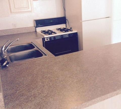 4th image of 812 S Langley Ave #212