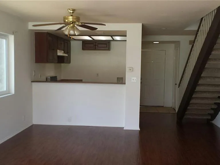 936 Fairway Dr #1 — Photo 3