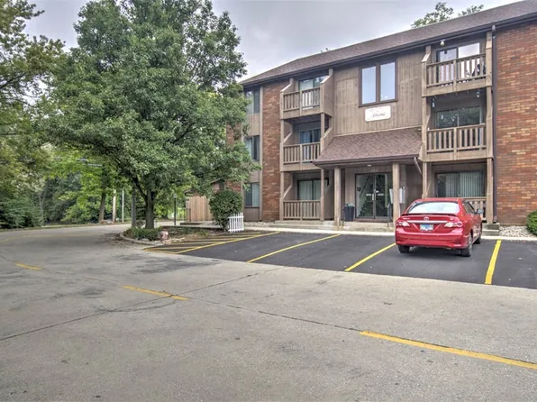 464 Woodside Trl #A-2, Decatur, IL 62521