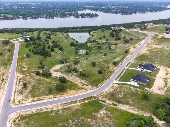 606 Rc Luker Ct, Granbury, TX 76048