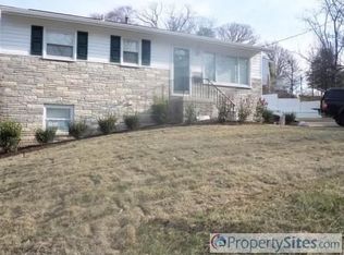 525 69th Pl, Capitol Heights, MD