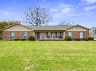 10100 Meadowood Dr, Tuscaloosa, AL 35405