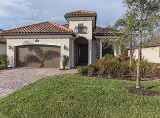 12549 Fenhurst Way, Naples, FL 34120