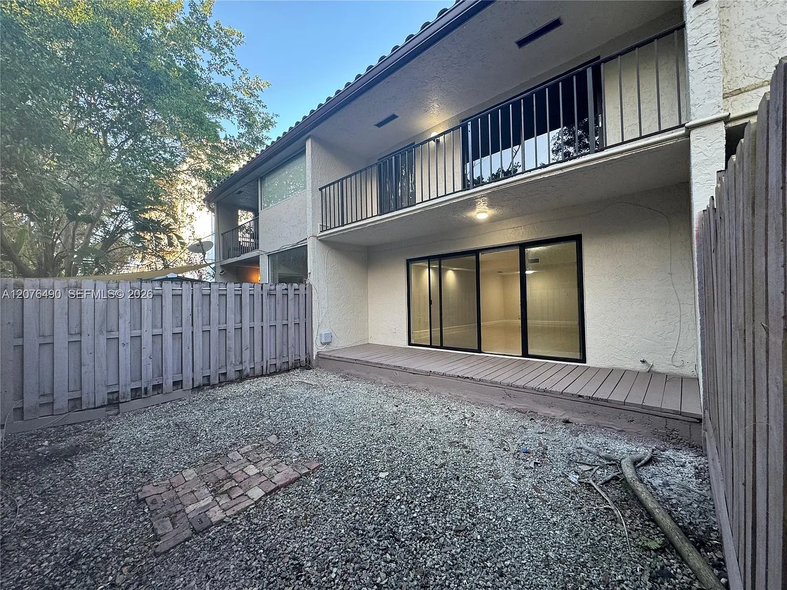 Lakeview Townhomes Condo — Photo 4