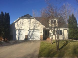 2201 34th Ave S, Fargo, ND 58104