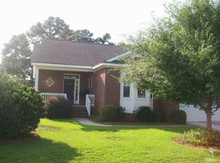 5077 Glen Cove Dr, Southport, NC 28461