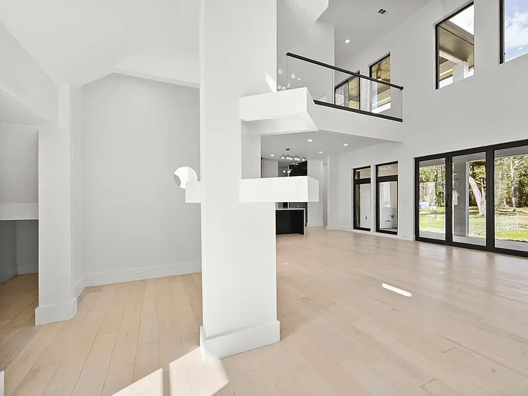 9825 Fawn View Dr — Photo 5
