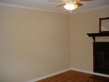 3rd image of 34 Tulifinney Ln
