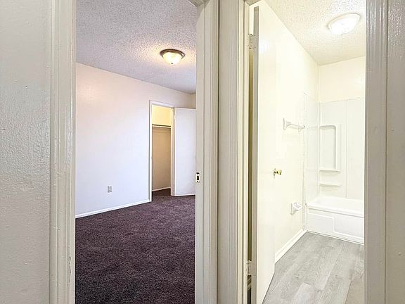 4th image of 1620 Newport Pl APT D