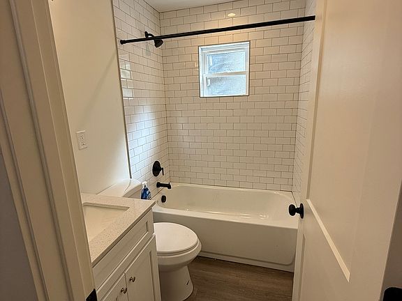 4th image of 2704 Cypress Way