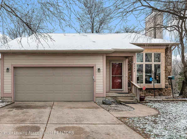 4252 Graystone Dr, Okemos, MI 48864