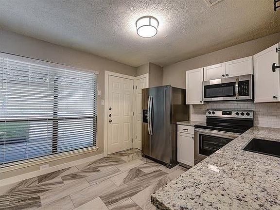 4th image of 767 Blessing Creek Dr