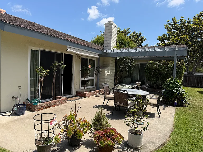 16643 Silktree St — Photo 18
