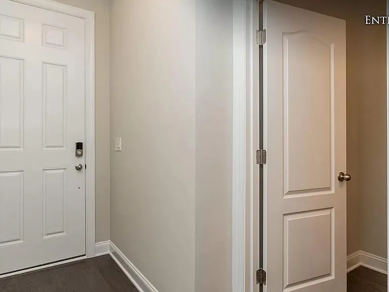 1007 Rexburg Dr — Photo 12