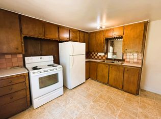 1635 S Market St, Wichita, KS 67211