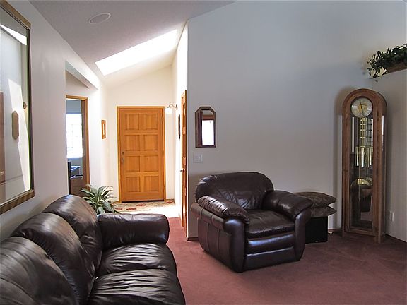 2nd image of 12767 Mission Dr