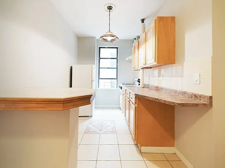 502 W 152nd St #25 — Photo 3