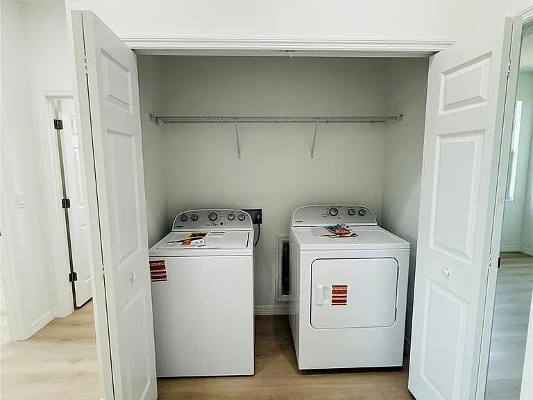 602 Desmoines Ct — Photo 11