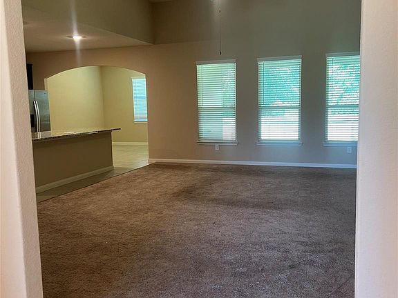 2nd image of 21126 Sunshine Meadow Dr