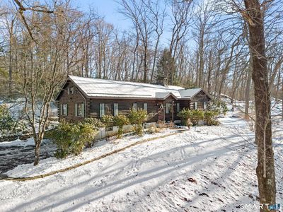 4 Rowledge Pond Road, Sandy Hook, CT, 06482
