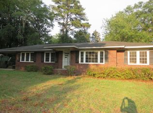 249 Smoak St, Bamberg, SC 29003