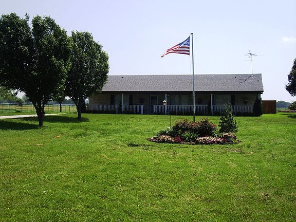 3rd image of 14605 W Fm 639