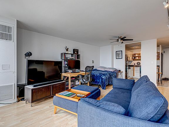 5th image of 1660 N Lasalle St #3804