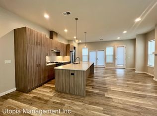207 N Holland St #11861484, Portland, OR 97217