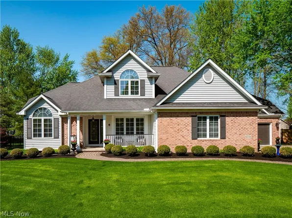 4534 Bellerive Ct, Avon, OH 44011